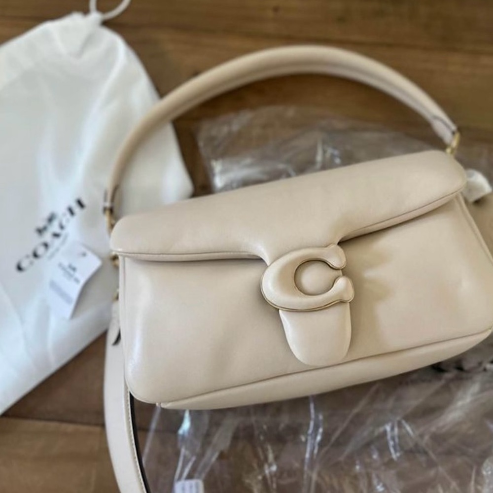 NEW W/ TAGS Coach Pillow Tabby 26 leather shoulder bag